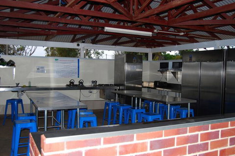 Coral Coast Tourist Park Carnarvon - Accommodation Gladstone 4