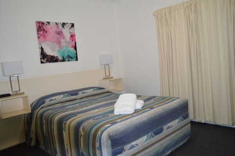 The Cottage Motor Inn Albury - Accommodation Gladstone 6