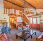 Chalet Rene House - Accommodation Gladstone
