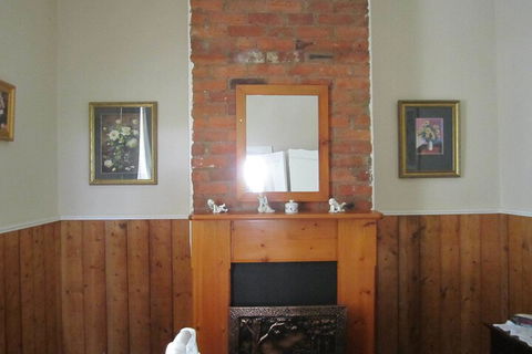 Arendon Cottage - Accommodation Gladstone 7