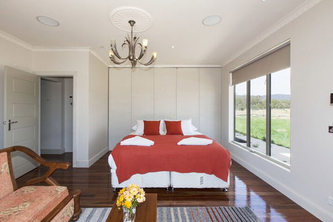 Aurora Manor Rooms - Accommodation Gladstone 6