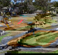 Victor Harbor Holiday  Cabin Park - Accommodation Gladstone