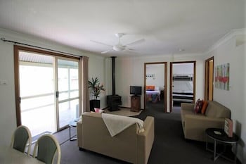 Chiltern Lodge - Accommodation Gladstone 2