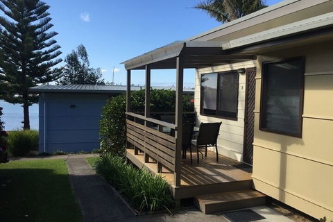 Anglesea Lodge - Accommodation Gladstone 1