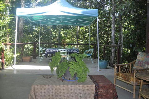 Tropical Bliss Bed & Breakfast - Accommodation Gladstone 7