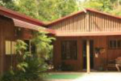Tropical Bliss Bed & Breakfast - Accommodation Gladstone 0