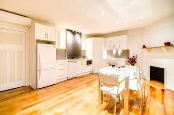 Terrace On York - Accommodation Gladstone 1