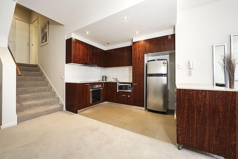Accommodate Canberra - Metropolitan - Accommodation Gladstone 2