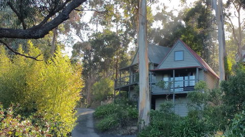 Great Ocean Road Cottages - Accommodation Gladstone 0