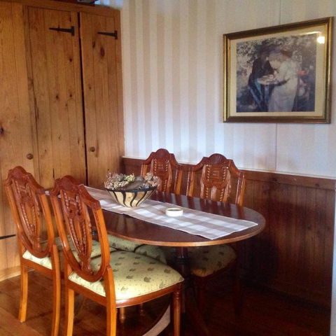 A Country Barn Retreat - Accommodation Gladstone 5