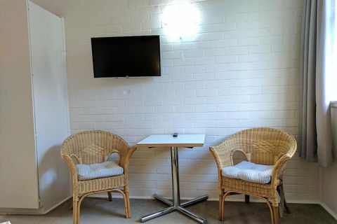 Lake Bolac Motel - Accommodation Gladstone 5