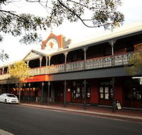 Prince of Wales Hotel Bunbury - Accommodation Gladstone