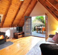 Santosa Cottage - Accommodation Gladstone
