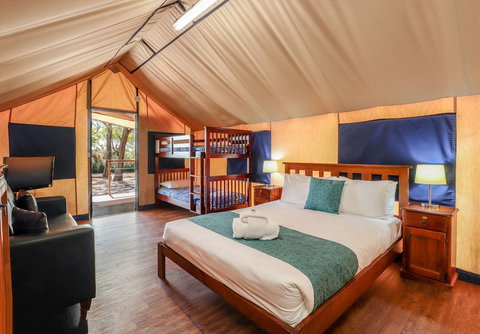 Amblin Holiday Park - Accommodation Gladstone 6