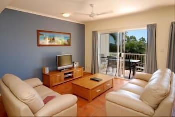 Reefside Villas - Accommodation Gladstone 2