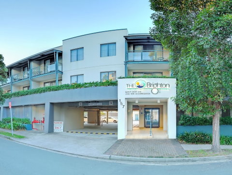 The Brighton Apartments - Accommodation Gladstone 3