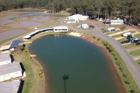 Australian Motor Homes Tourist Park - Accommodation Gladstone 2