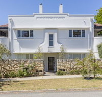 Cottesloe Bel-Air Apartment - Accommodation Gladstone