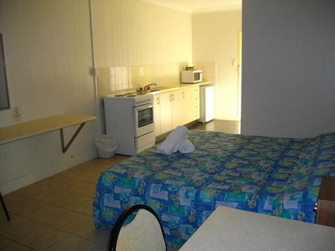 Kurrmine Beach Motel - Accommodation Gladstone 6