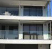 The Lighthouse Beachfront Accommodation - Accommodation Gladstone