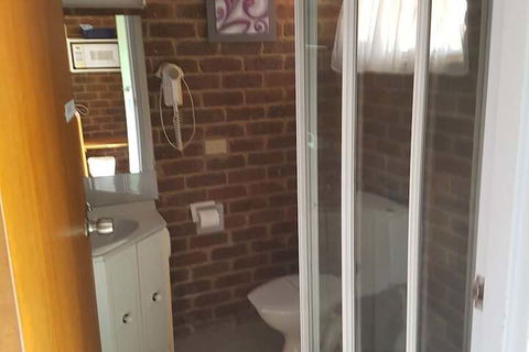 Barham Colonial MotelB - Accommodation Gladstone 4