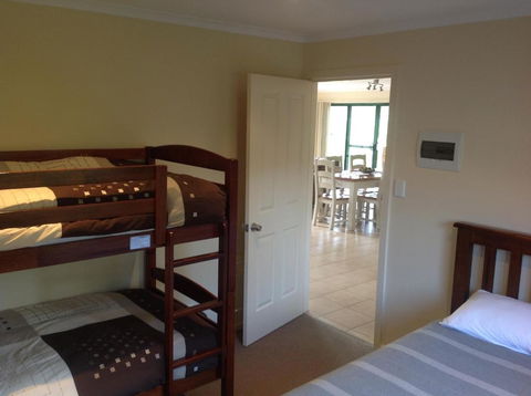 Breakaway Farmstay - Accommodation Gladstone 3