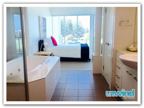 Gallery Resort Apartments - Accommodation Gladstone 4