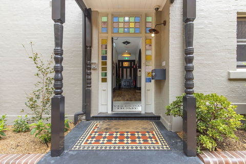 Dalziel Lodge - Accommodation Gladstone 3