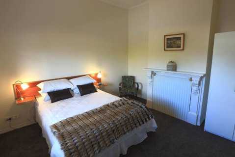 At The Beach & Not Quite At The Beach Holiday Cottages Stanley - Accommodation Gladstone 1
