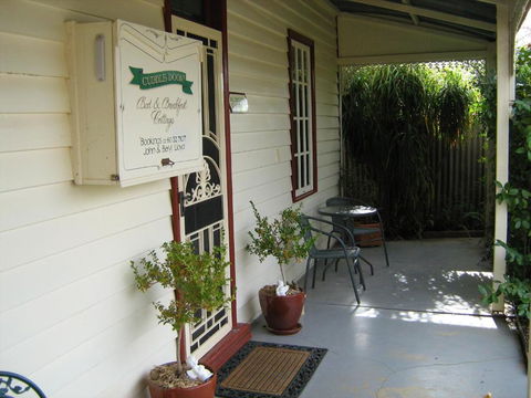 Cuddledoon Cottages Rutherglen - Accommodation Gladstone 6