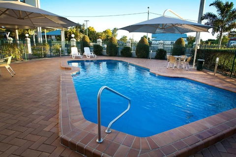 Carriers Arms Hotel - Accommodation Gladstone 5