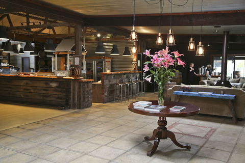 One Paddock Currency Creek Winery Villas - Accommodation Gladstone 0