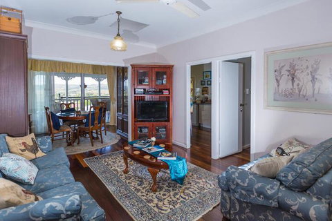Boonah Hilltop Cottage - Accommodation Gladstone 2