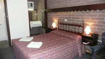 Senior SA Accommodation Gladstone