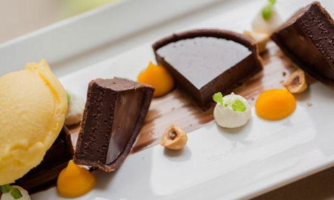 Garden Court Restaurant - Accommodation Gladstone 7