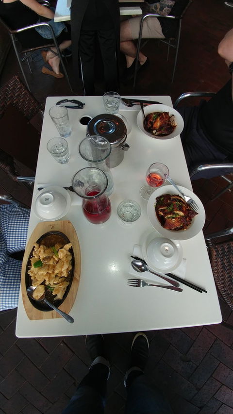 Ky Chow - Accommodation Gladstone 4