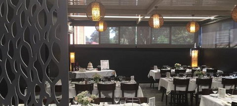 L'Olio Italian Kitchen - Accommodation Gladstone 1