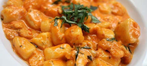 L'Olio Italian Kitchen - Accommodation Gladstone 2