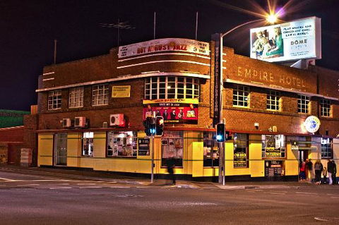 Republic Bar & Cafe - Accommodation Gladstone 0