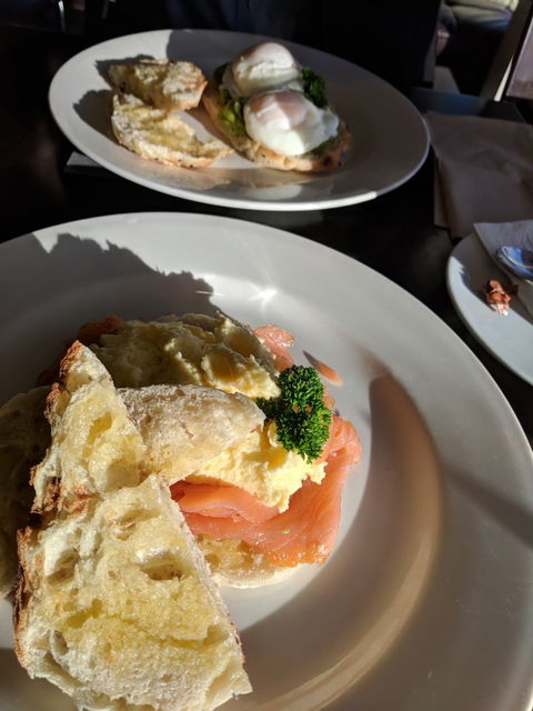 Gateway Cafe - Accommodation Gladstone 1