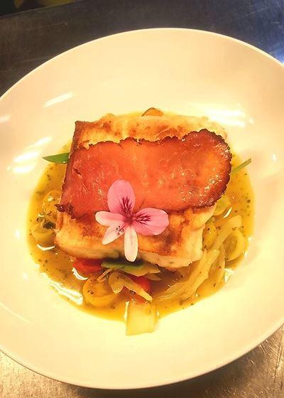 NINE 50 Restaurant & Bar - Accommodation Gladstone 2
