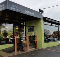 The Peddler Cafe - Accommodation Gladstone