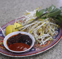 Pho Hung Vuong - Accommodation Gladstone