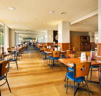 The Club Hotel - Accommodation Gladstone