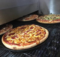 Ajays Pizzeria - Accommodation Gladstone