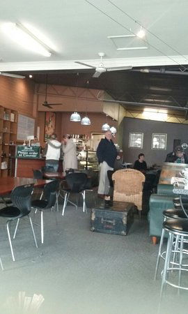 Rambling Rose Cafe And Giftware - Accommodation Gladstone 0