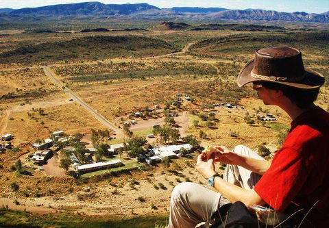 Glen Helen Homestead Lodge - Accommodation Gladstone 7