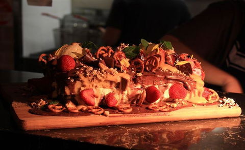Young Bloods Diner - Accommodation Gladstone 9