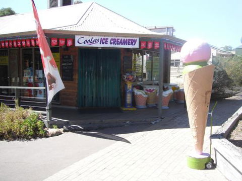 Coolas Ice Creamery - Accommodation Gladstone 0