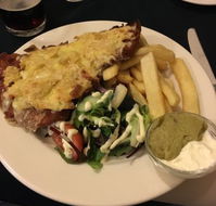 Cunninghams Hotel - Accommodation Gladstone